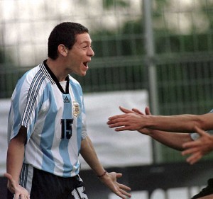 Luciano Galetti, festeja el gol del triunfo de la Selección Argentina frente a XXX en el Mundial Sub XXX el 21 de mayo de 1998. Lorgues, Francia.